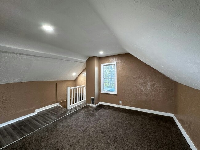 Photo - 3026 Erin Ave