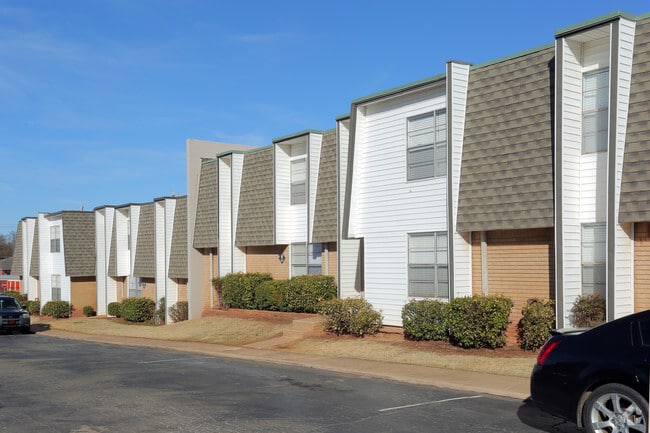 Building - North Country Commons