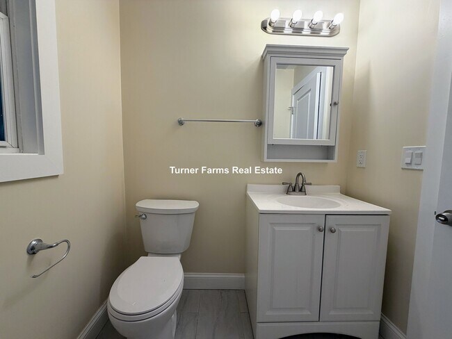 Photo - 5 Lowell Cir Unit 1