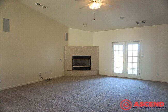 Photo - Charming Home in North Bakersfield!
