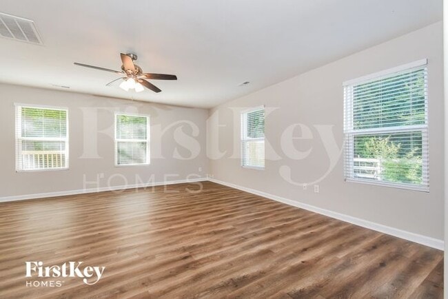 Photo - 138 Arrowhead Dr