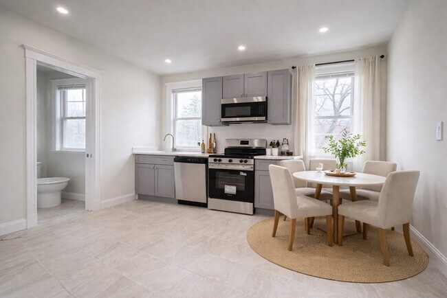 Photo - 0 Newbury Ave Unit 2