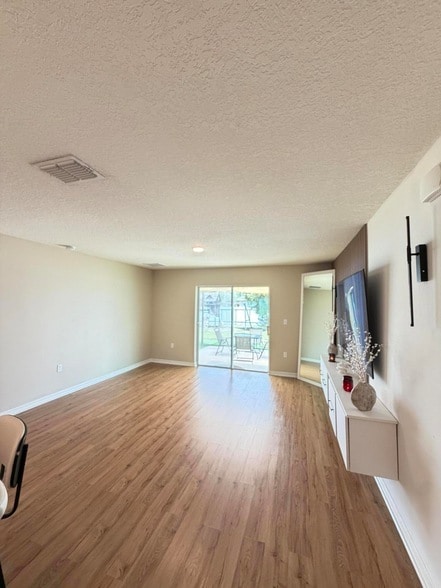 Photo - 4249 SW Whitebread Rd