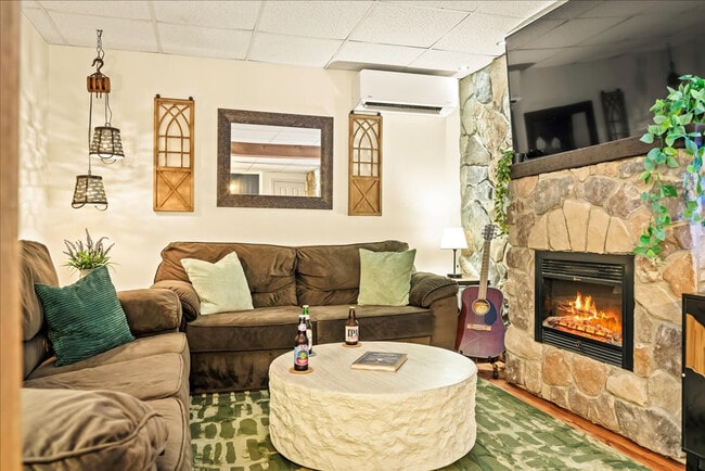Photo - 194 Chapman Cir Apartment Unit ID1250013P
