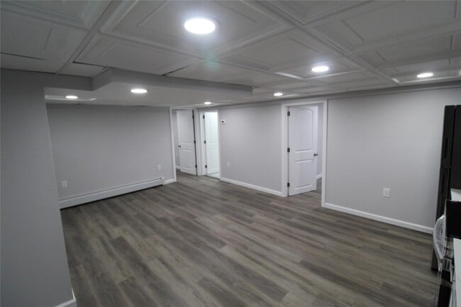 Building Photo - 23 Frederick Ave Rental