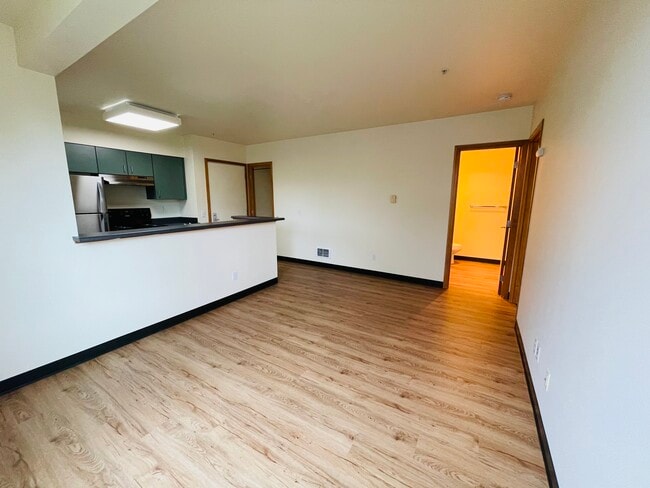 Photo - Radford Court