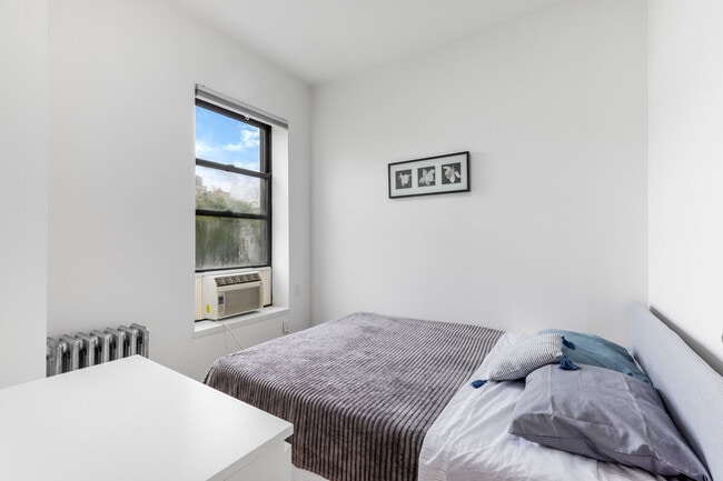 Photo - 321 E 116th St Unidad ID1285572P