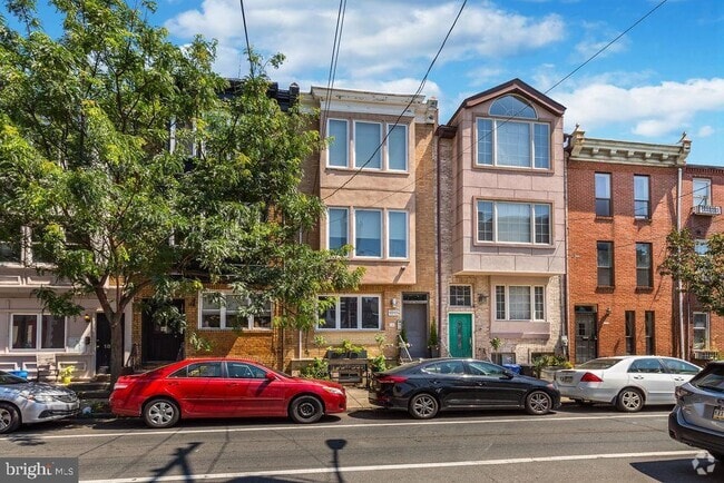 Building Photo - 1815 Bainbridge St Rental