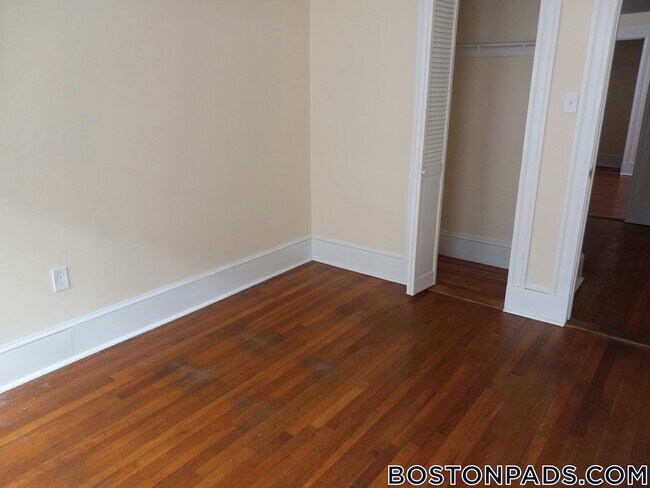 Photo - 883 Huntington Ave Apartamento Unidad 7