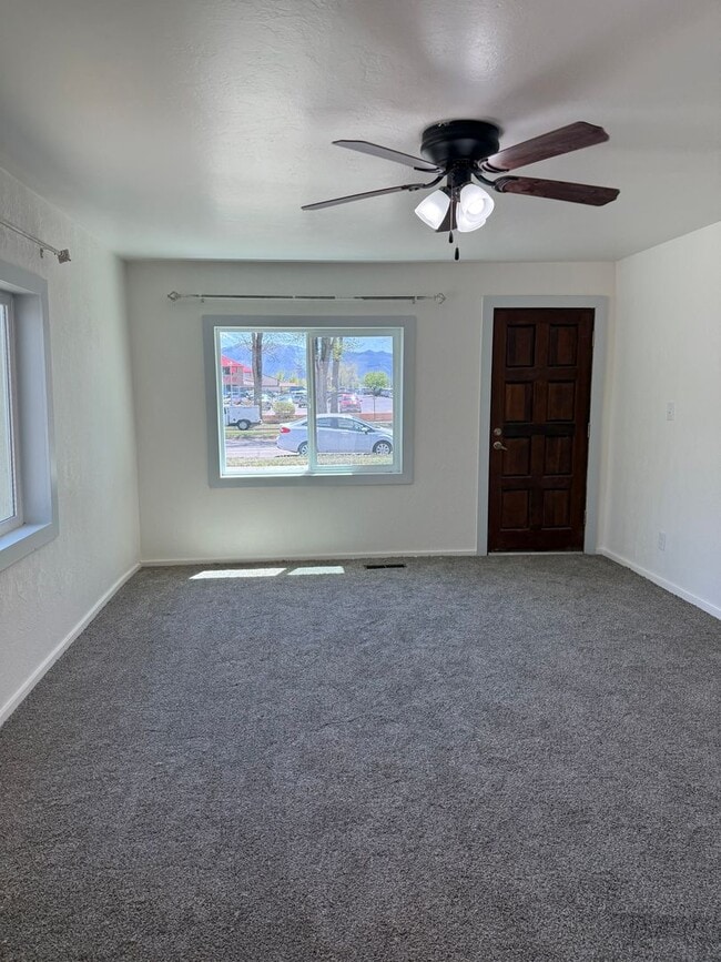 Photo - 2 bed 1 bath on Montezuma