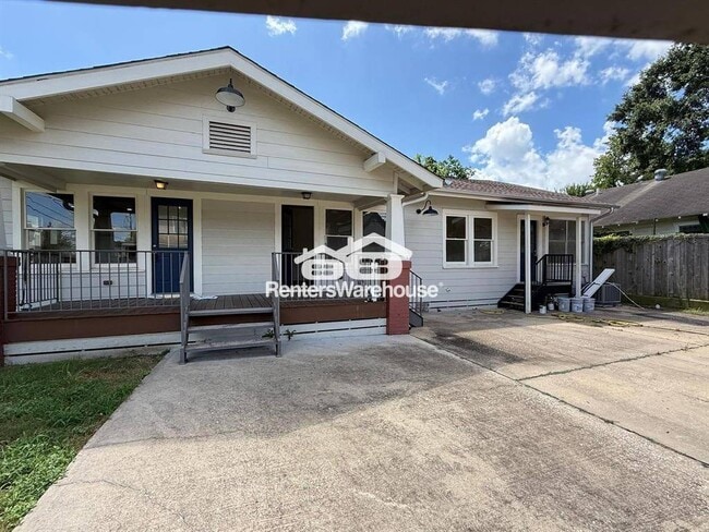Building Photo - 201 Drennan St Rental