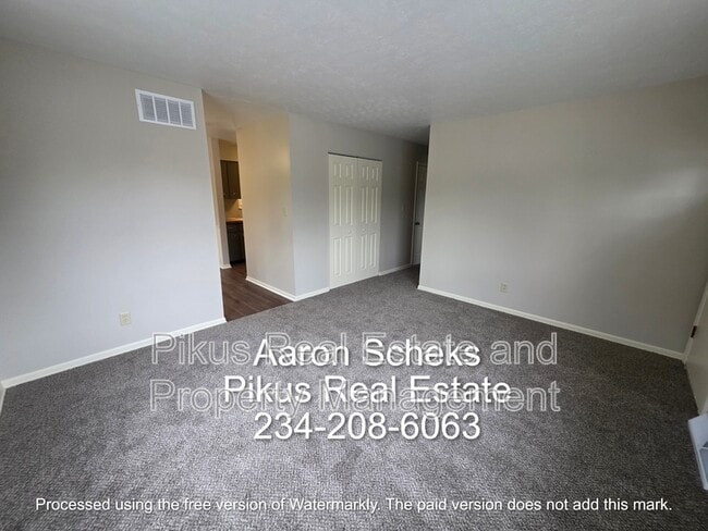 Photo - 3637 Albrecht Ave