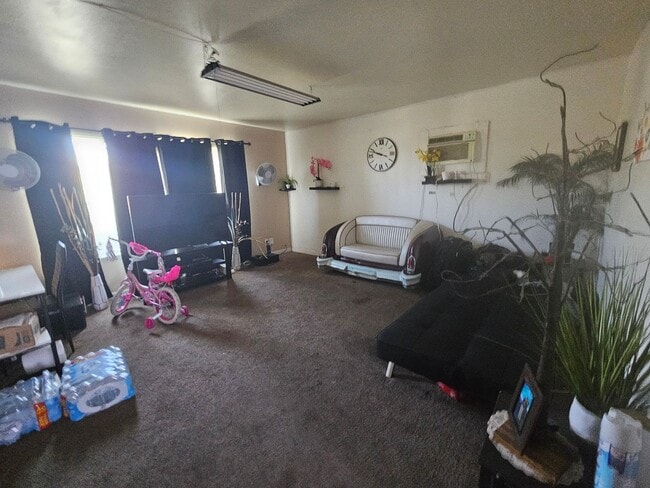 Photo - 728 Illinois Ave Unit 4