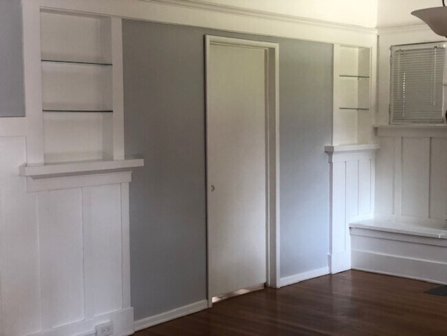 Photo - 11923-27 Venice Blvd