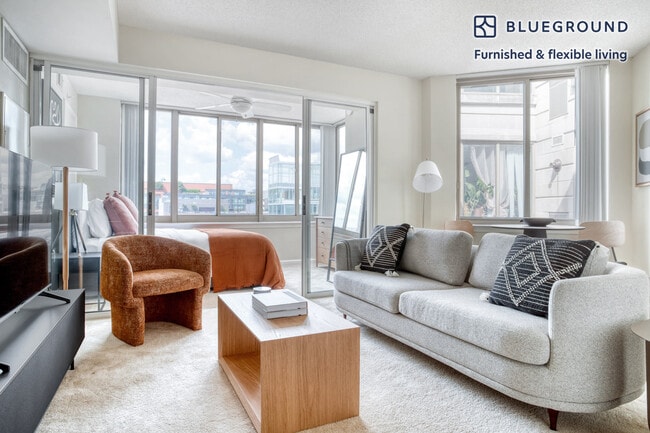 Building Photo - 450 Massachusetts Ave NW Rental