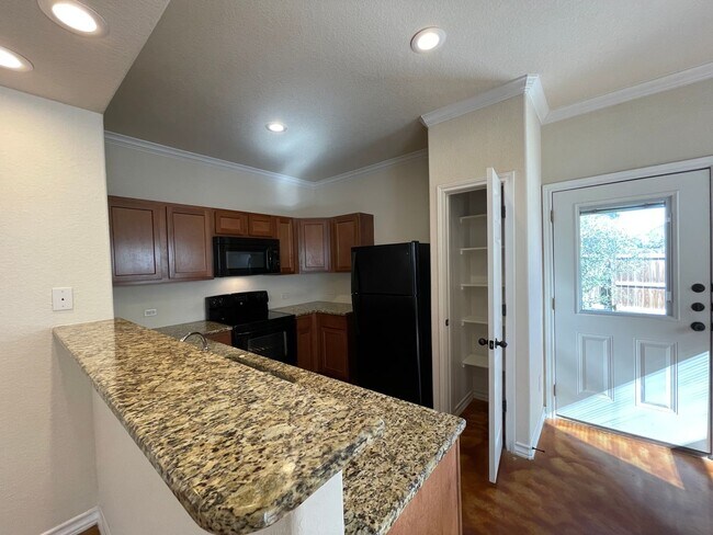 Photo - Town home for rent