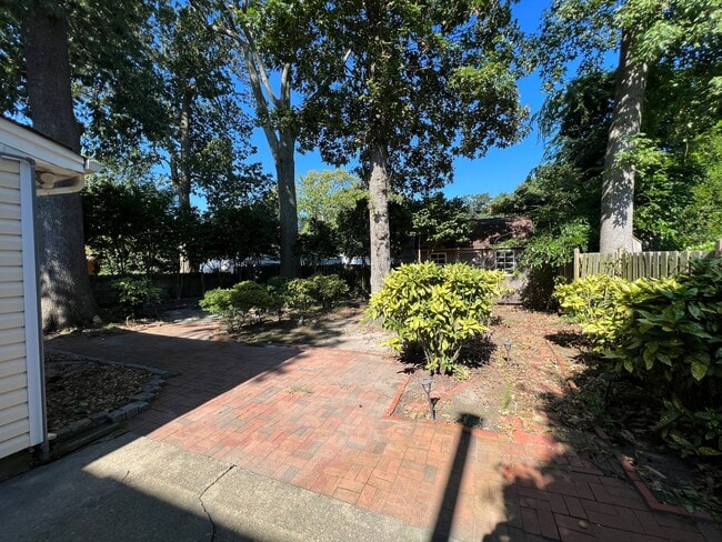 Photo - Large Brick Cape Cod just blocks from the beach