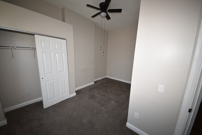 Photo - 742 Columbia St