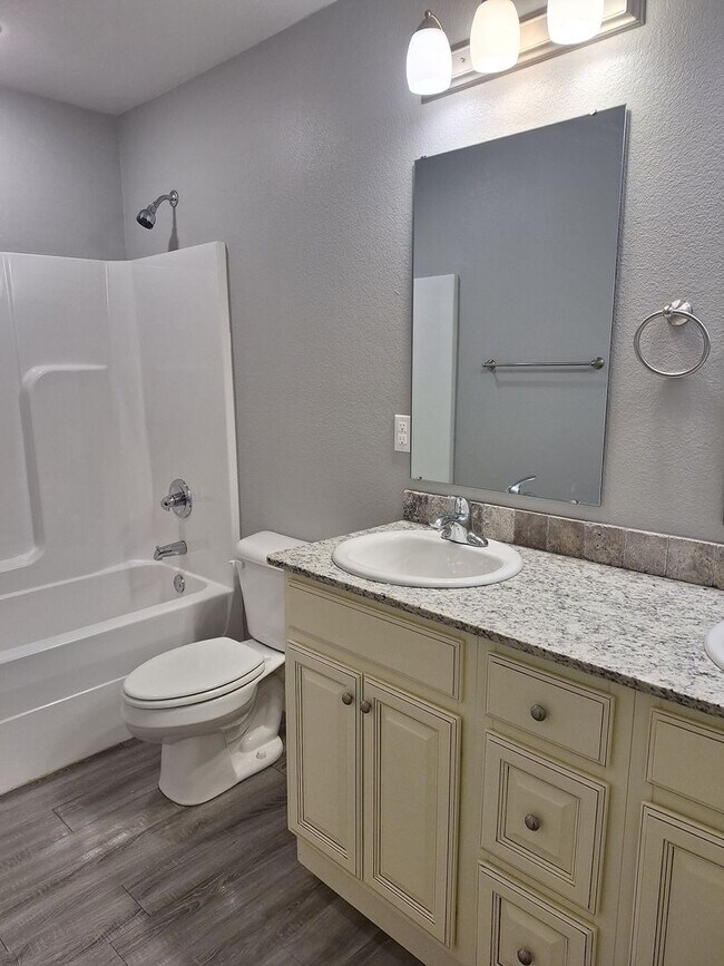 Photo - 3 bedroom Duplex