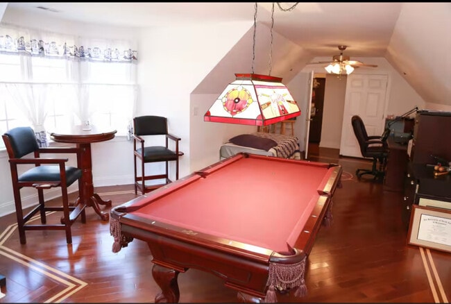Photo - 3709 Woodburn Dr
