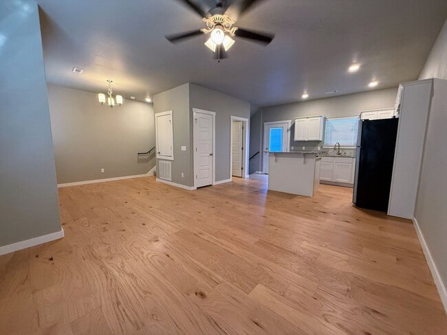 Photo - ***276 S. Slopeside Drive***