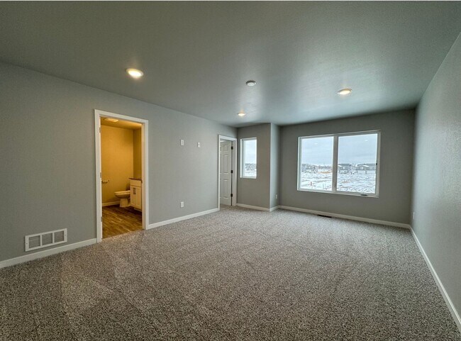 Photo - 3-Bedroom|2.5 Bathroom Home