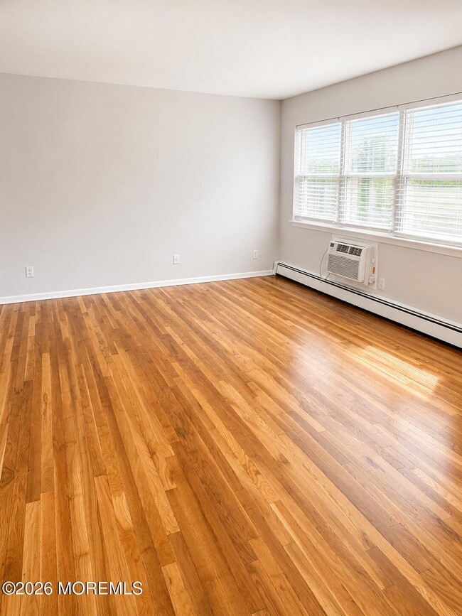 Photo - 315-317 8th Ave Unit 208
