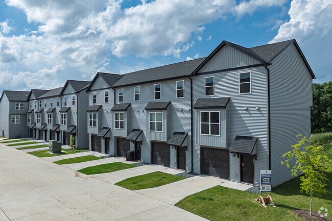 Building Photo - 5460 Corporate Park Dr Rental