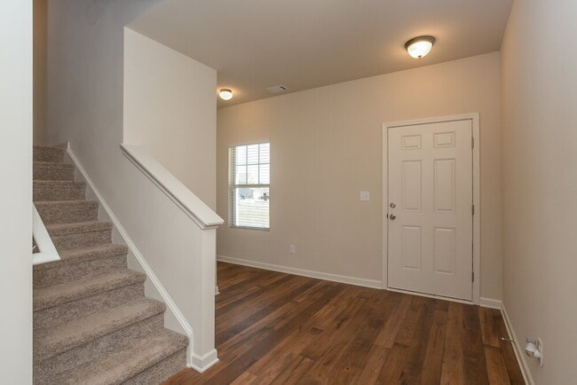 Photo - 3103 Avondale Dr SE