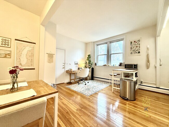 Photo - 202 St Paul St Unit 12