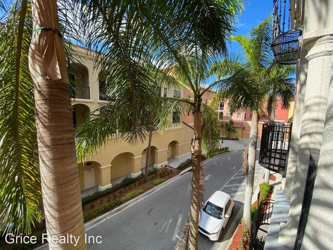 2 br, 2 bath House - 8010 Via Sardina Way ... - 2 br, 2 bath House - 8010 Via Sardina Way ...