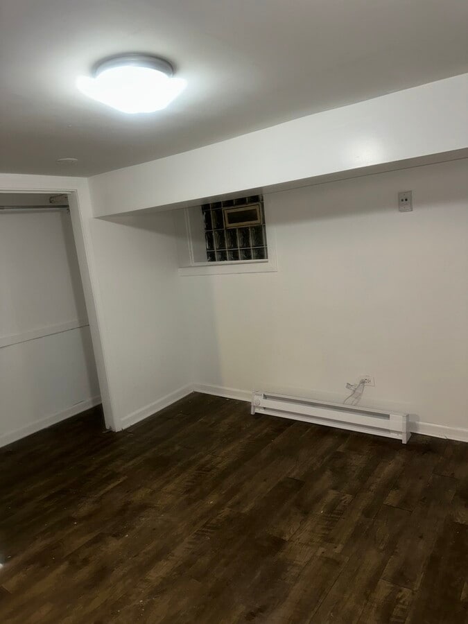 Photo - 7839 S Loomis Blvd