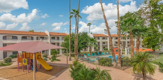 Photo - Tides on 51st