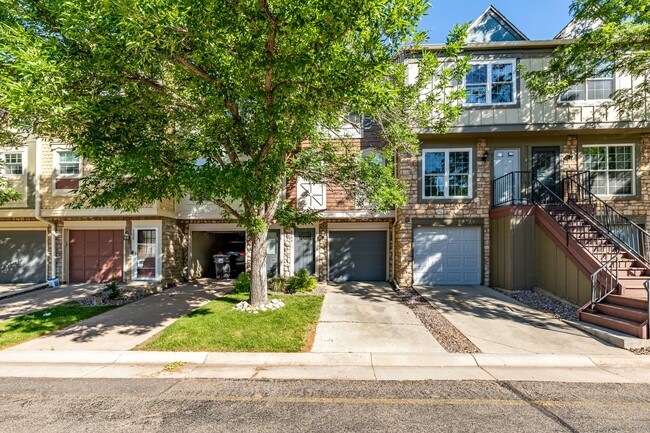 Building Photo - 8066 S Columbine Ct