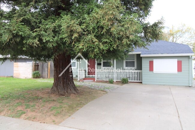 Photo - Charming Tahoe Park 3bd/1ba Home
