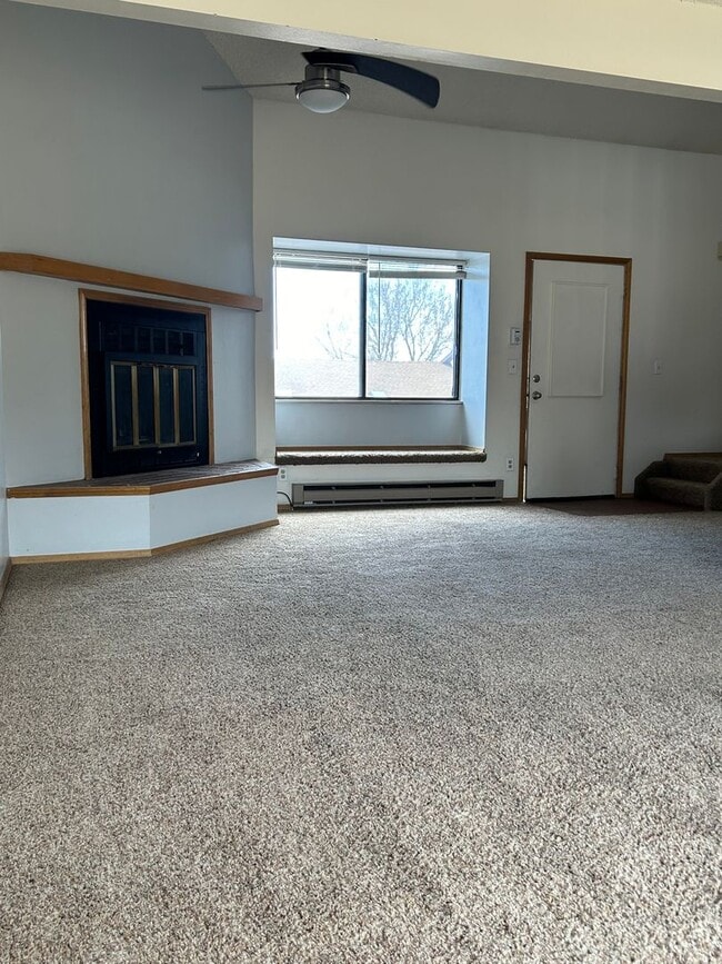 Photo - 1 Bedroom 1 Bathroom Townhome