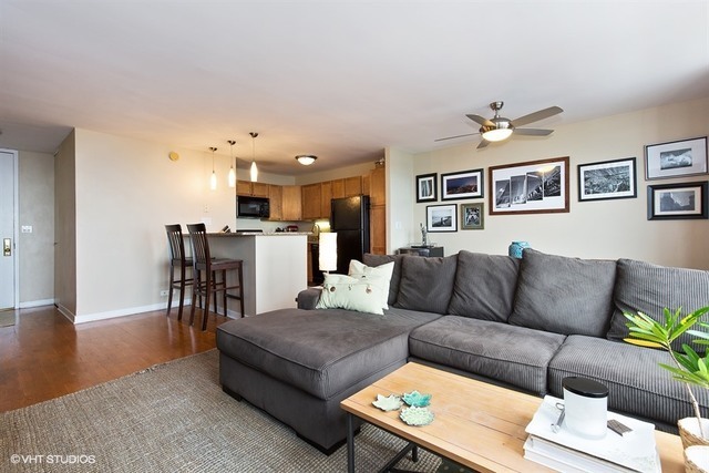 Photo - 655 W Irving Park Rd Unit 3308