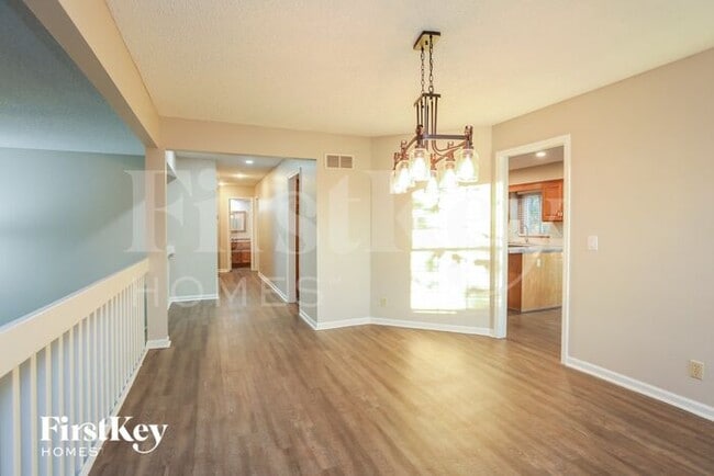 Photo - 15102 W 131st St