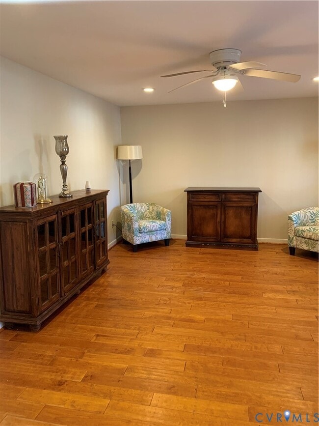 Photo - 6904 Deer Thicket Dr