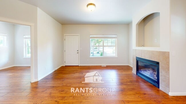 Photo - 5146 Balustrade Blvd SE