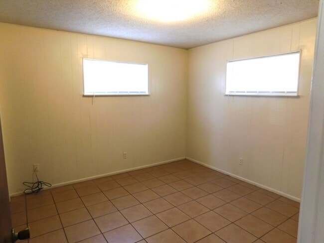 Photo - 123 Catherine St