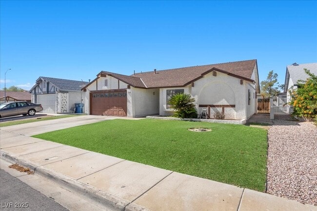 Photo - 720 Skipjack Dr