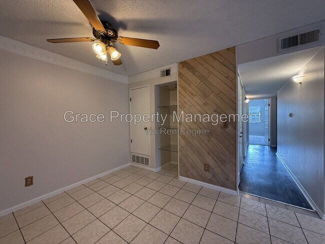 Photo - 18094 E Ohio Ave Unit 201