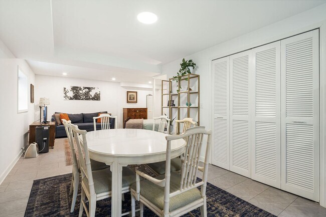 Photo - Longview Road Unit B (Downstairs)