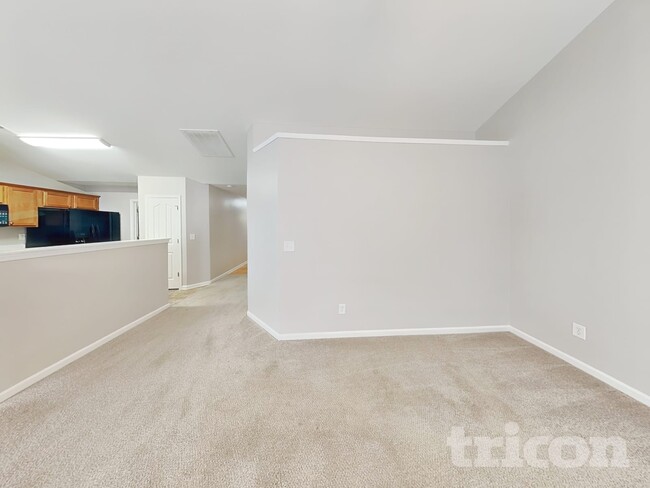 Photo - 142 Jacobs Woods Cir