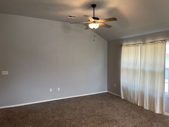 Photo - Mustang Schools! 3 bed 2 bath in Yukon! Built in 2020, Beautiful finishes and fenced backyard.