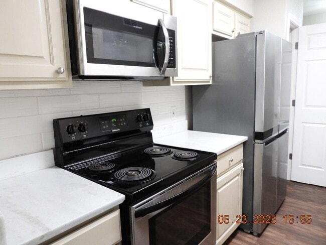 Photo - 7252 Mansions Dr