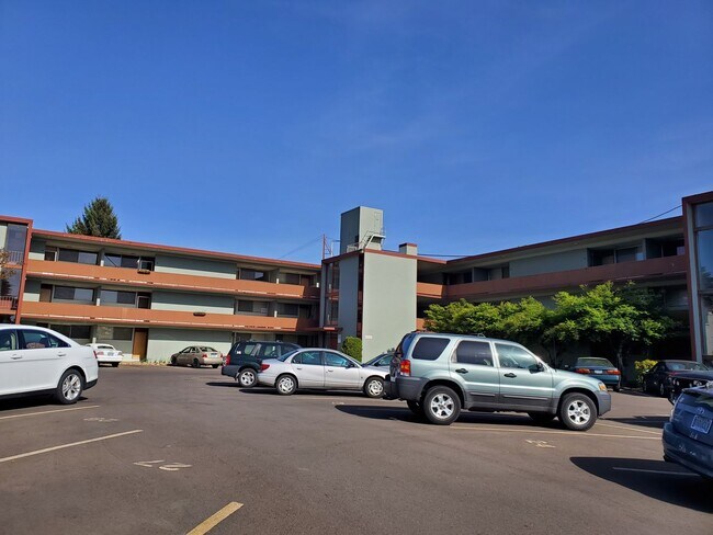 Executive Plaza