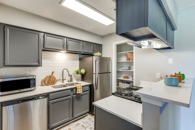 Photo - The Reid Apartments