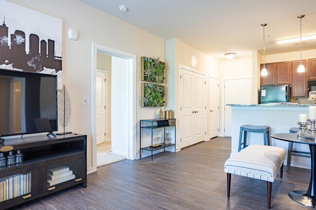 Model- 2BR, 2BA